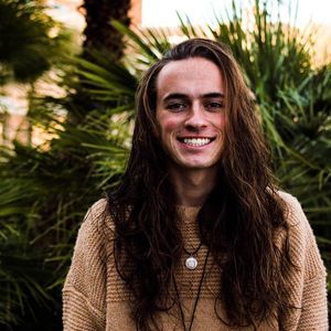 Meet your Posher, Cameron